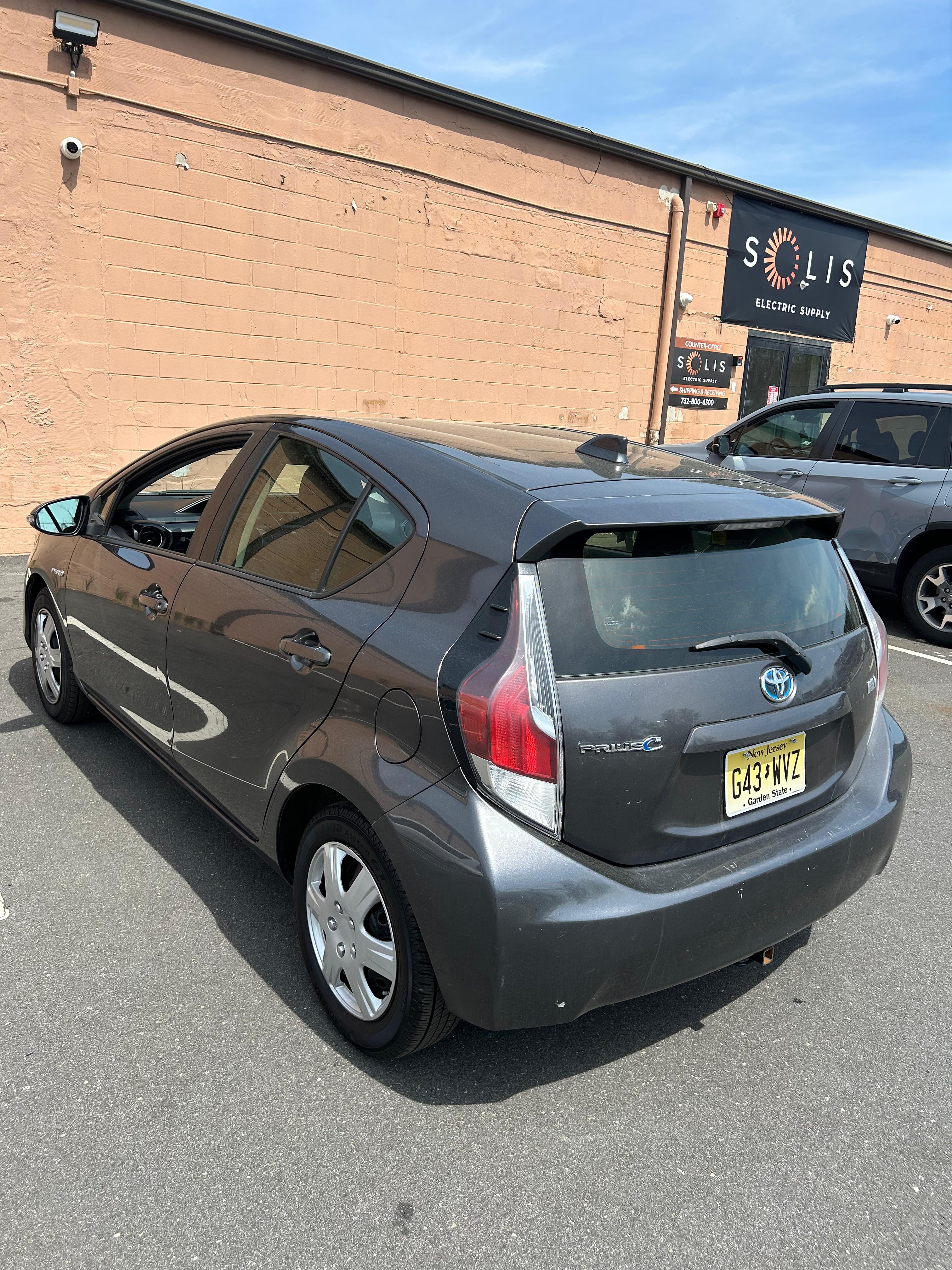 2015 TOYOTA Prius C available for long-term rental