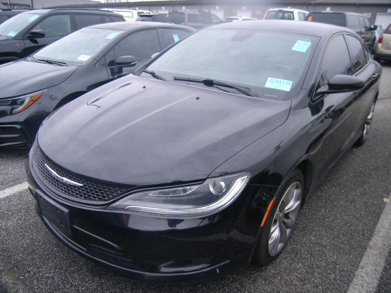 2015 CHRYSLER 200 available for long-term rental